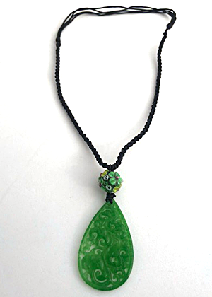 NYデザイン翡翠とベネチアンガラスネックレス