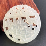 翡翠両面彫モチーフA