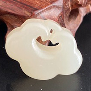 和田玉翡翠モチーフ