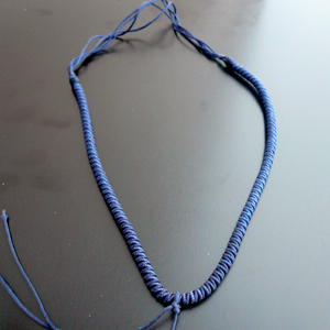 4mm丸編みの伸縮ネックレス紐 